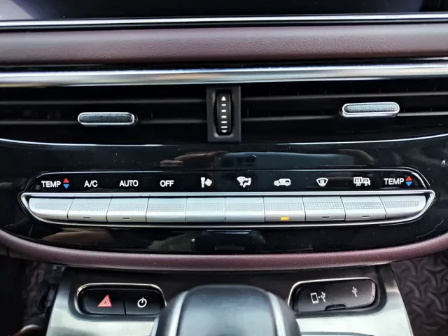 GAC Trumpchi M6 — Фото автомобиля 13