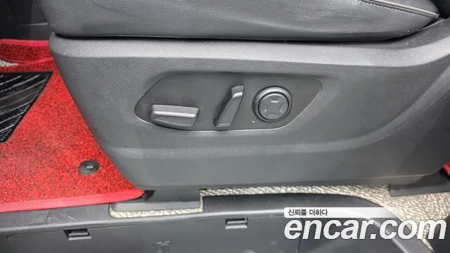 Hyundai Staria Staria L3.5 Lounge 7 мест — Фото автомобиля 27