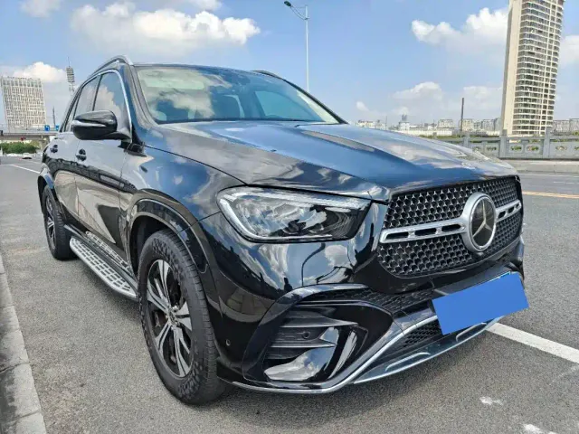 Mercedes-Benz GLE-Class — Фото автомобиля 5