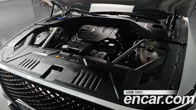Genesis GV70 2.5T Бензин 2WD — Фото автомобиля 6