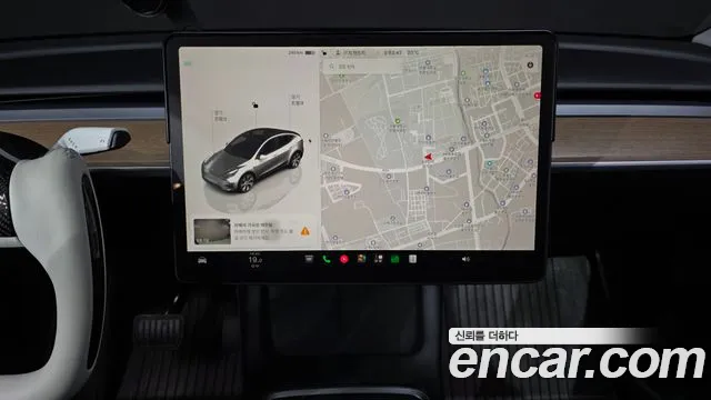 Tesla Model Y — Фото автомобиля 27