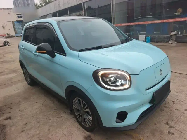 Leapmotor T03 — Фото автомобиля 3