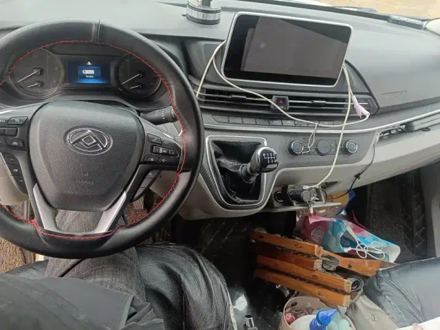 Maxus Xintu V90 — Фото автомобиля 11