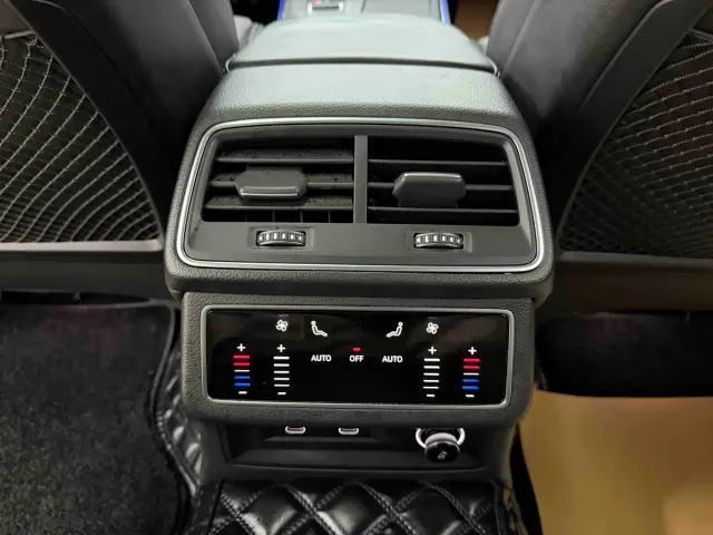 Audi A6L — Фото автомобиля 16