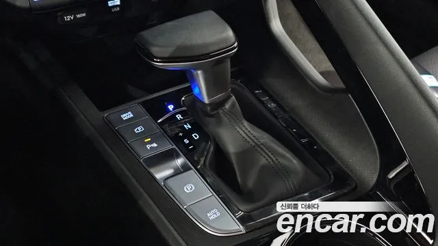 Hyundai Avante CN7 — Фото автомобиля 12