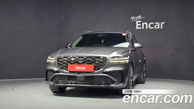 Genesis GV70 2.5T Бензин 2WD — Фото автомобиля 3