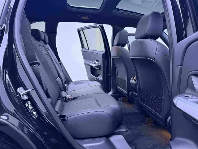 Mercedes-Benz GLB-Class — Фото автомобиля 8