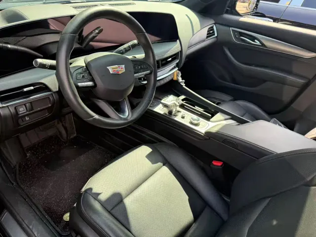 Cadillac CT5 — Фото автомобиля 7