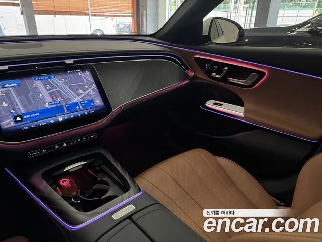 Mercedes-Benz E-Class W214 — Фото автомобиля 14