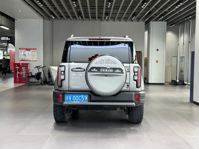 BAIC BJ40 — Фото автомобиля 6