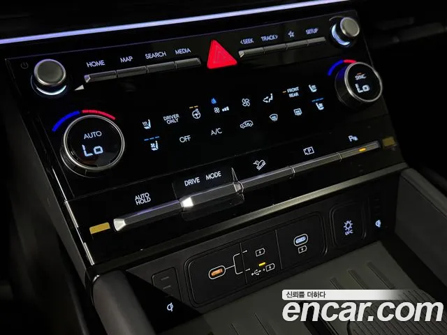 Hyundai Santa Fe MX5 — Фото автомобиля 15