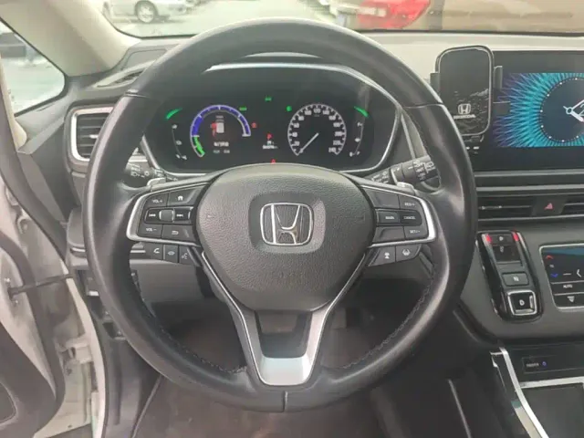 Honda Elysion 2022 2.0L e:HEV Luxury — Фото автомобиля 10