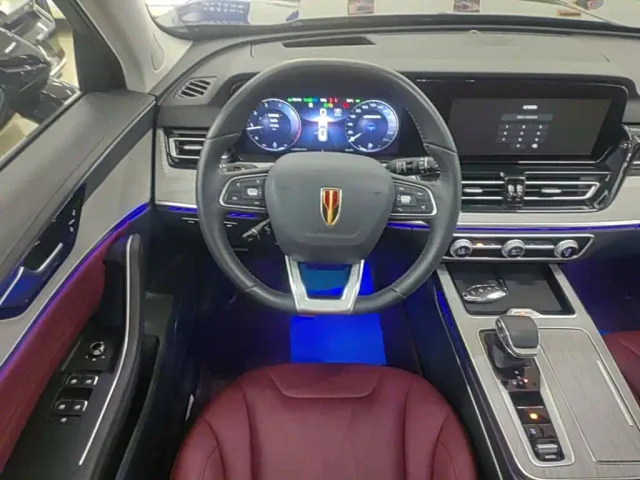Hongqi HS5 — Фото автомобиля 10