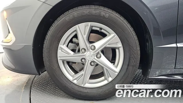 Hyundai Sonata Sonata (DN8) 2.0 LPG(Для проката) — Фото автомобиля 5