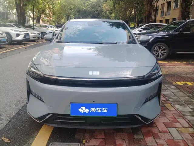 Geely Galaxy L6 — Фото автомобиля 2