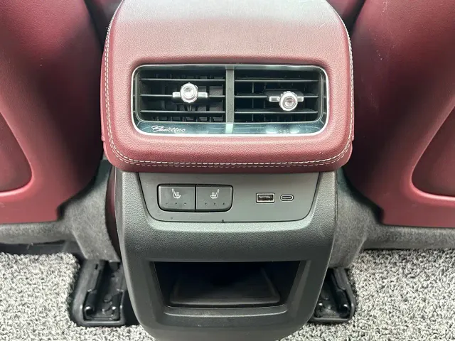Cadillac XT5 — Фото автомобиля 29