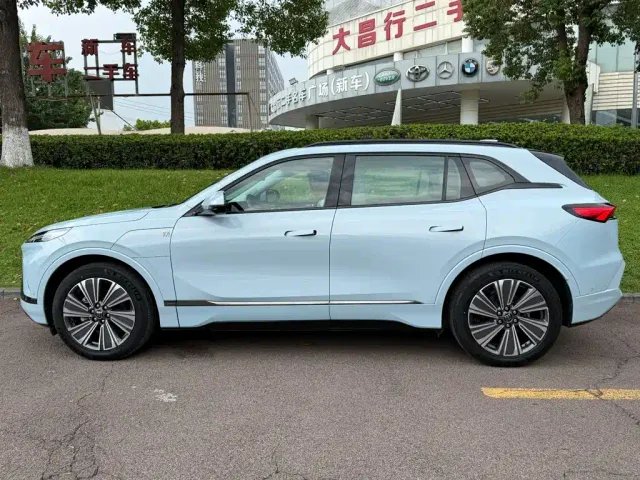 Buick E5 — Фото автомобиля 3