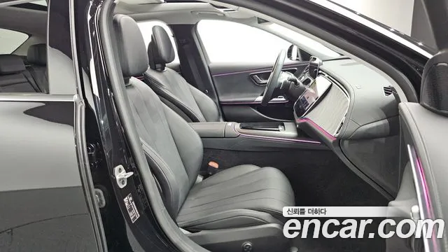 Mercedes-Benz E-Class W214 — Фото автомобиля 12