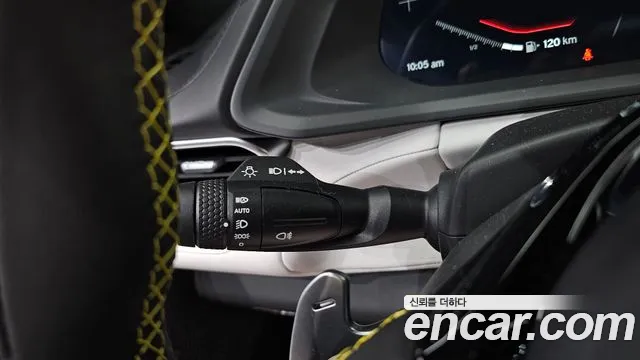 Lotus Emira — Фото автомобиля 17