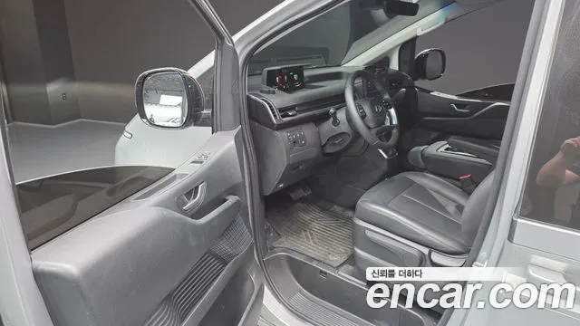 Hyundai Staria Staria Карго 3 места — Фото автомобиля 10