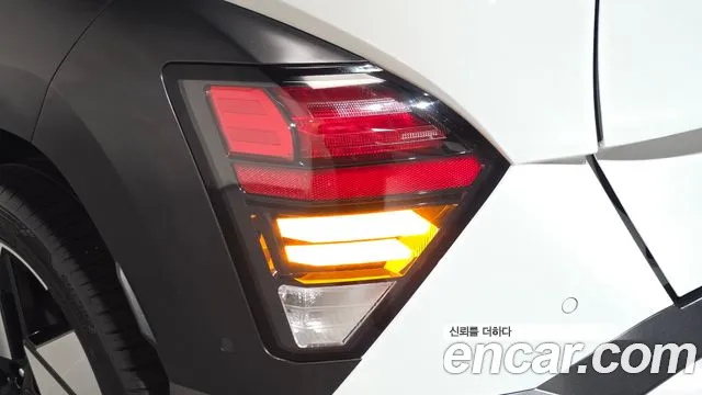 Hyundai Kona SX2 — Фото автомобиля 8
