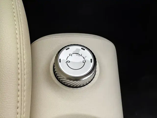 Wuling Hongguang Mini EV — Фото автомобиля 13