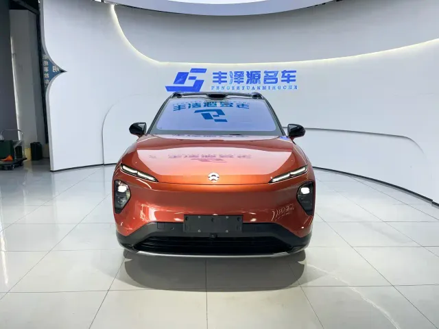 Nio ES7 — Фото автомобиля 2