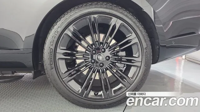 Land Rover Range Rover — Фото автомобиля 8