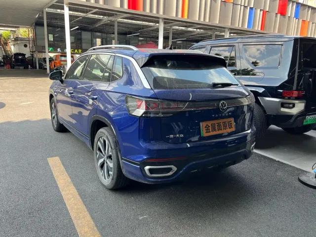 Volkswagen Tayron GTE Plug-in Hybrid — Фото автомобиля 4