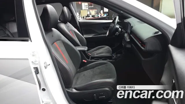 Hyundai Kona SX2 — Фото автомобиля 17