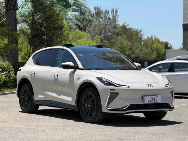 IM Motors LS7 — Фото автомобиля 2