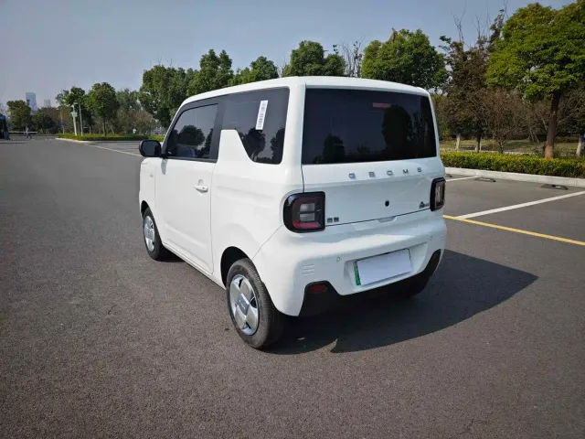 Geely Panda — Фото автомобиля 5