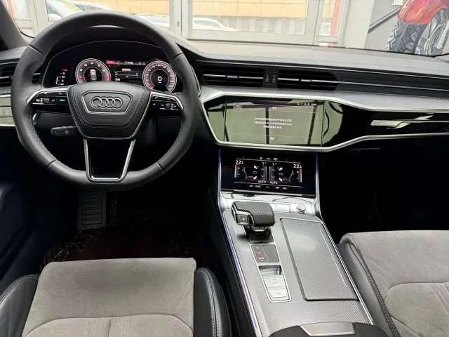 Audi A6L — Фото автомобиля 11