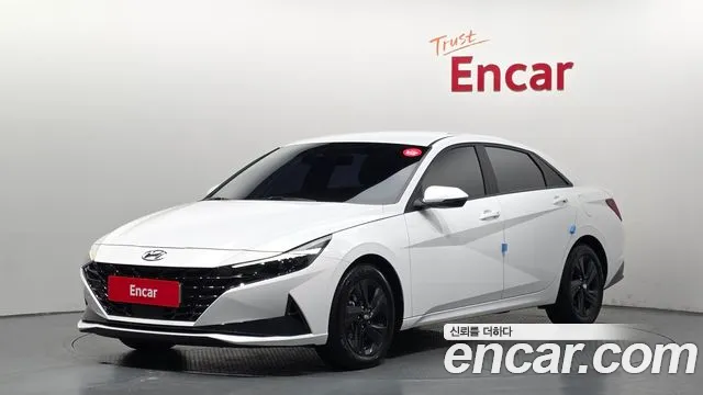 Фотография автомобиля — Hyundai Avante CN7