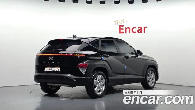 Hyundai Kona SX2 — Фото автомобиля 2