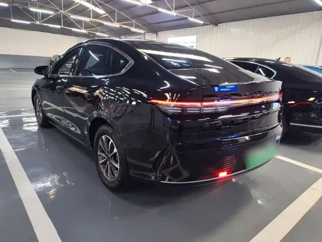 BYD Destroyer 05 — Фото автомобиля 4