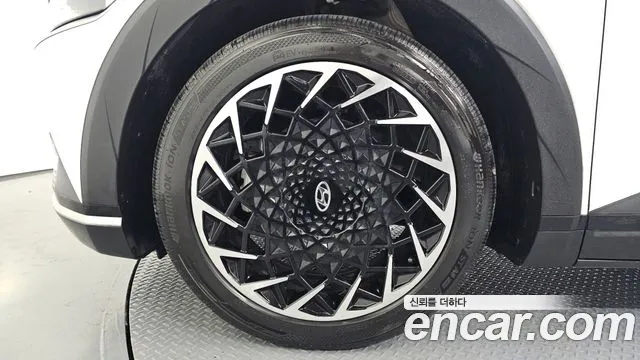 Hyundai Ioniq5 — Фото автомобиля 5