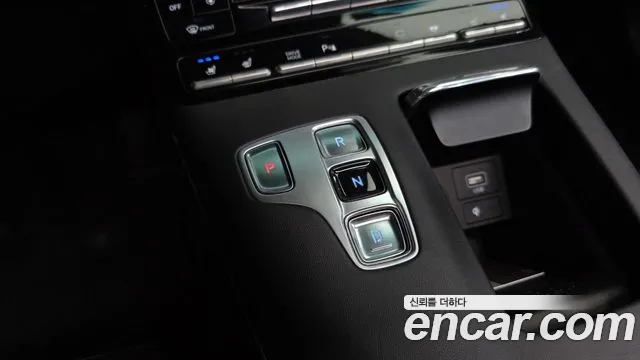 Hyundai Grandeur Exclusive — Фото автомобиля 9