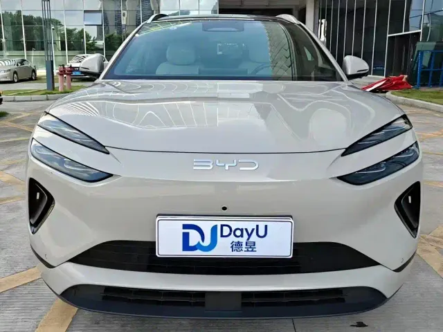 BYD Sealion 06 — Фото автомобиля 2