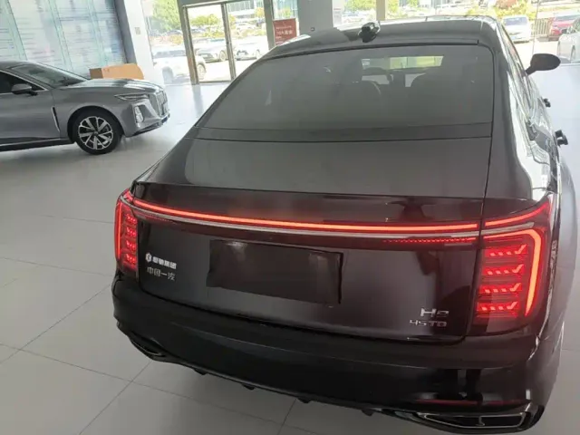 Hongqi H9 — Фото автомобиля 5