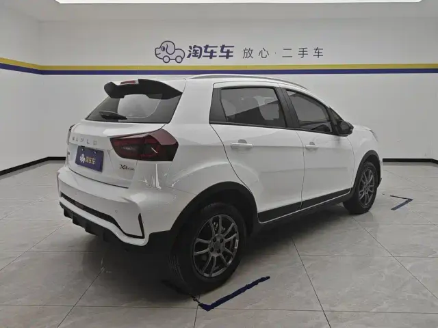 Livan X3 PRO — Фото автомобиля 3