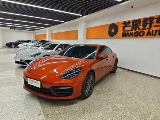 Фотография автомобиля — Porsche Panamera