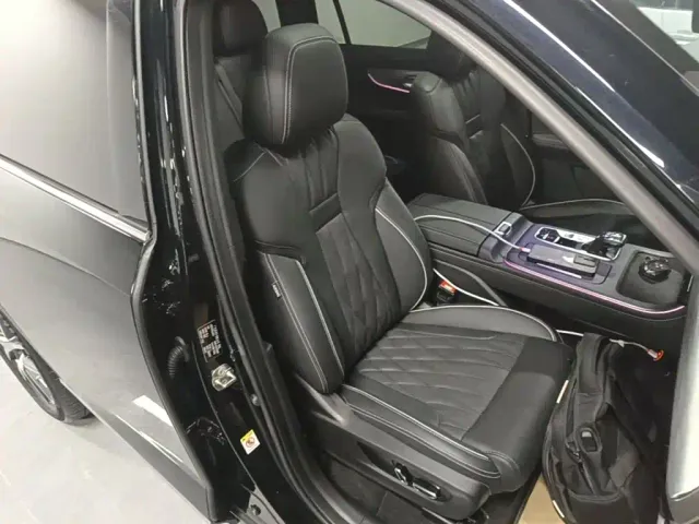 GAC Trumpchi GS8 — Фото автомобиля 24