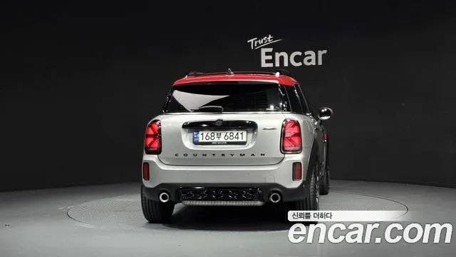Mini Countryman — Фото автомобиля 4