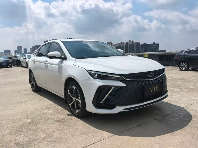 Geely Emgrand L — Фото автомобиля 2