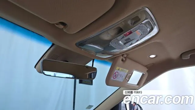 Genesis GV60 — Фото автомобиля 25