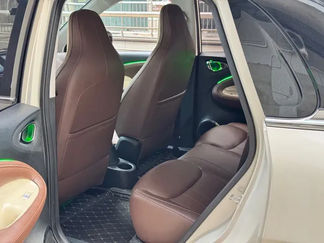 Wuling Bingo — Фото автомобиля 9