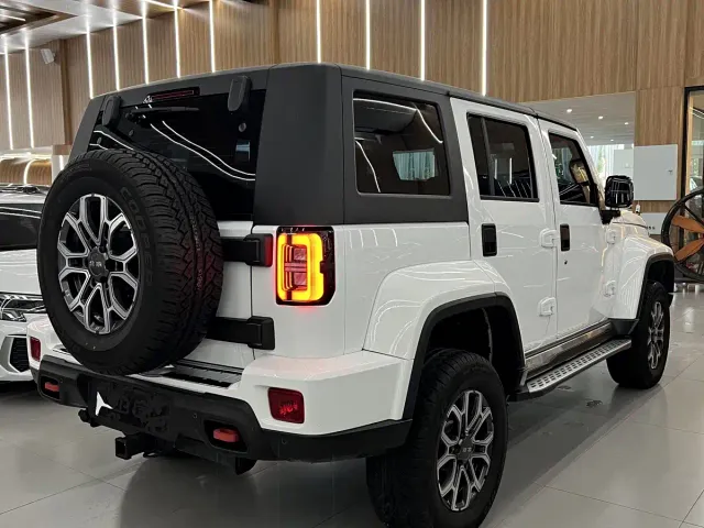 BAIC BJ40 — Фото автомобиля 3