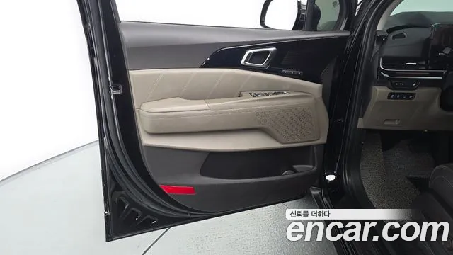 Kia Carnival Generation 4 — Фото автомобиля 24