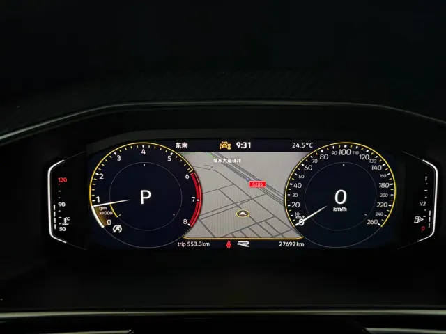 Volkswagen Tiguan L — Фото автомобиля 13